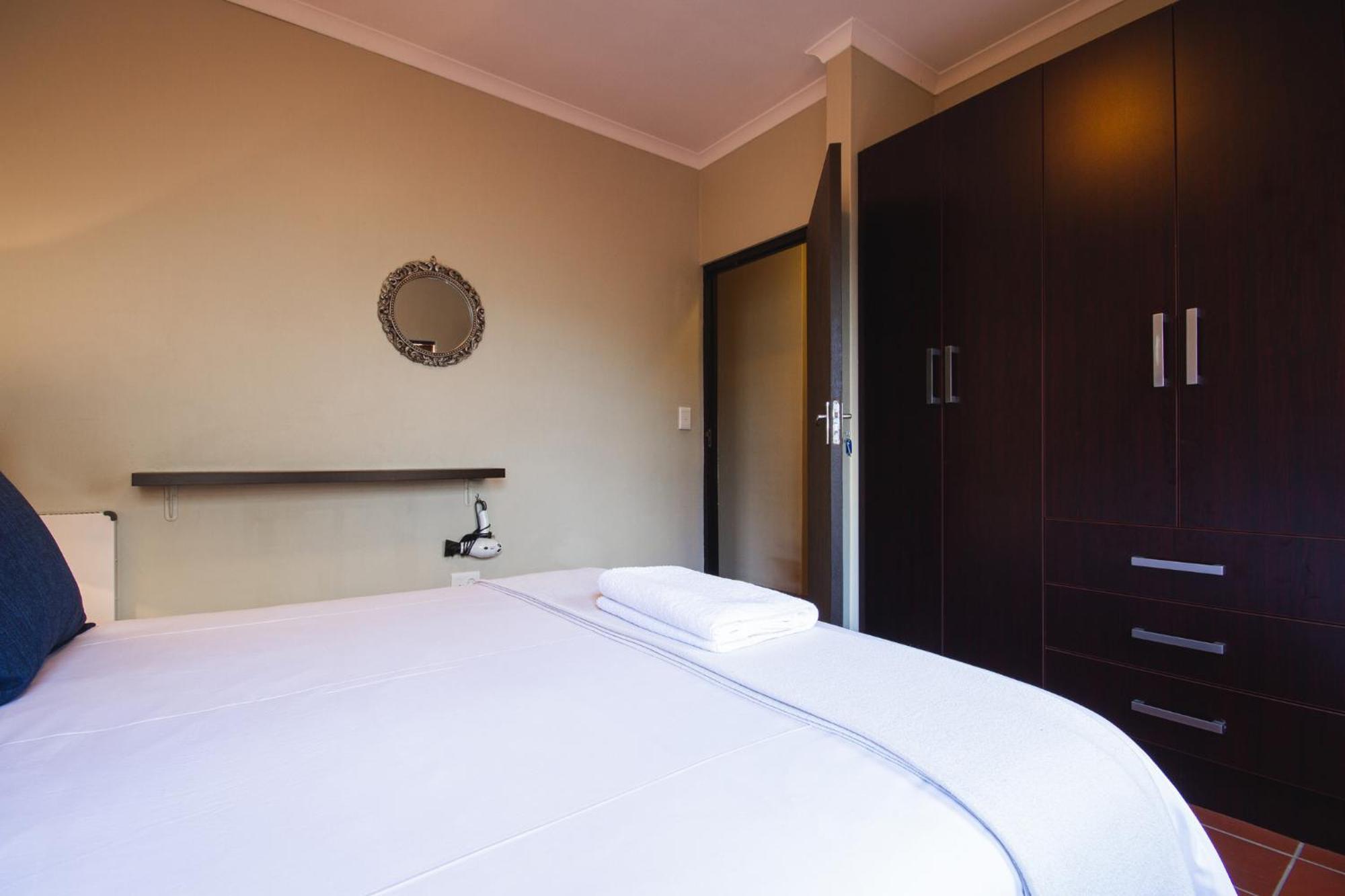 Swellendam Self Catering Villa Værelse billede
